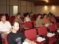 palestra_web_18042005_1.jpg