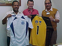 cipa_uniforme_26062006_01.jpg