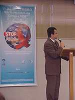 aids_29112006_02.jpg