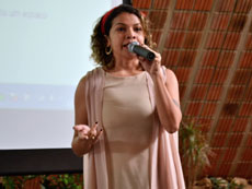 Apresentadora Carmen Freitas