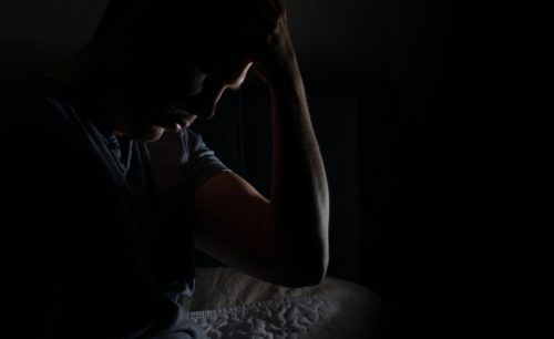 o que um sono ruim causa destaque